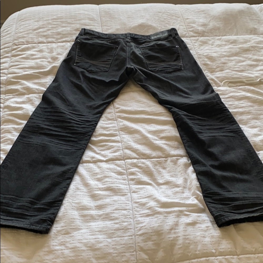 Jean - Picture 3 of 5